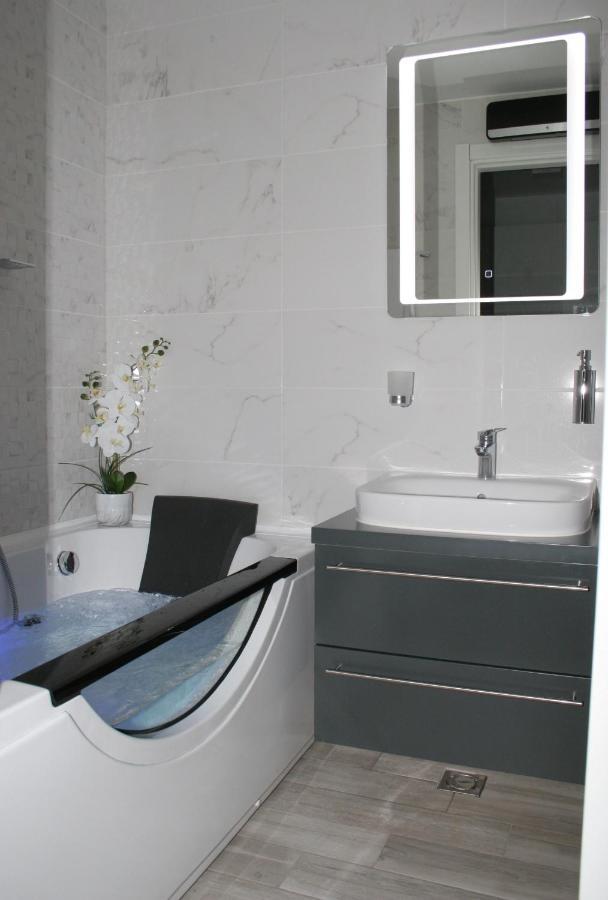 Spa Panorama Belgrade Luaran gambar